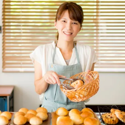 レシピ本も人気!幅広く活躍する料理研究家